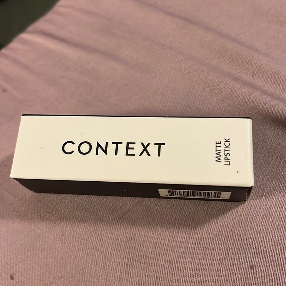 Context Matte Lipstick